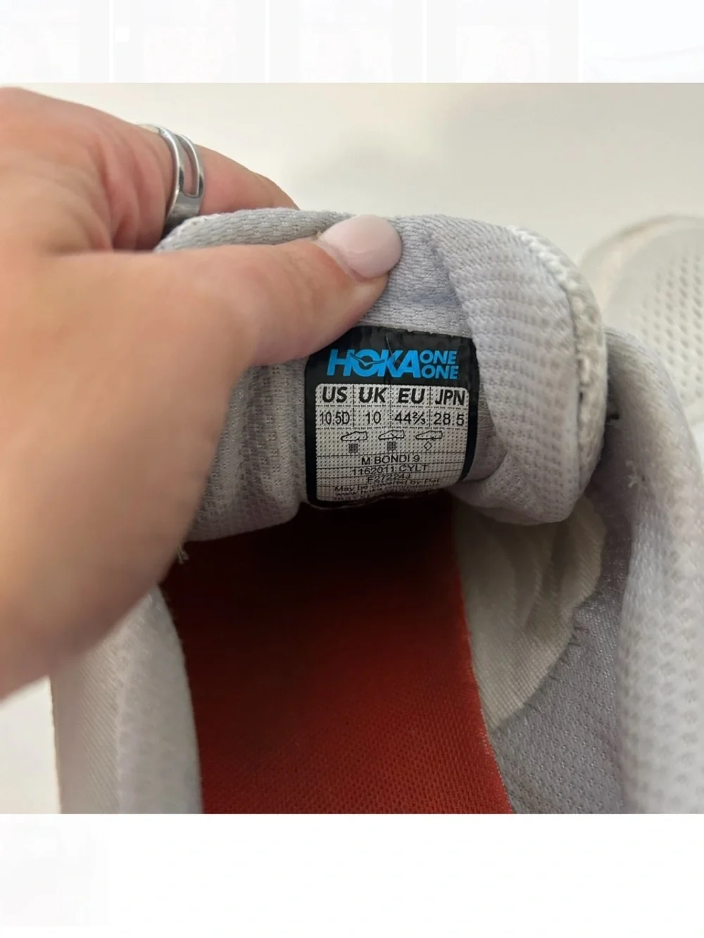 Hoka Bondi 9 Sneakers gray and blue